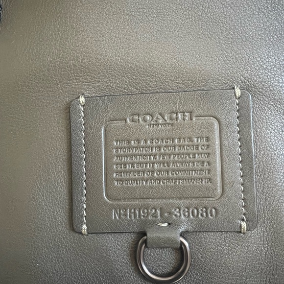 Coach Rivington Backpack Unisex - Picture 8 of 8